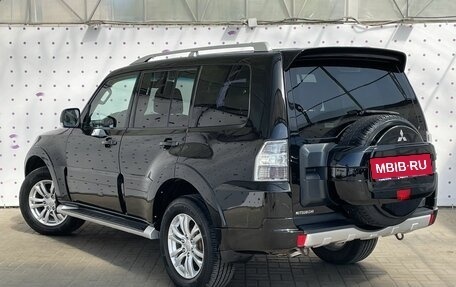 Mitsubishi Pajero IV, 2011 год, 2 100 000 рублей, 5 фотография