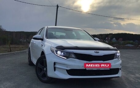 KIA Optima IV, 2017 год, 1 570 000 рублей, 2 фотография