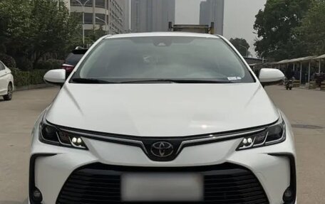 Toyota Corolla, 2021 год, 1 500 000 рублей, 2 фотография