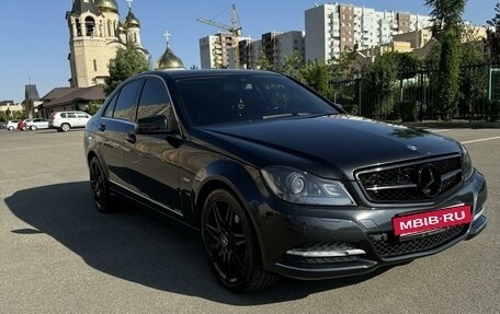 Mercedes-Benz C-Класс, 2011 год, 1 950 000 рублей, 3 фотография