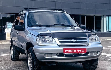 Chevrolet Niva I рестайлинг, 2003 год, 324 880 рублей, 2 фотография