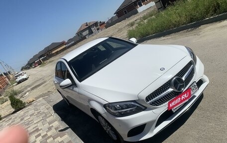 Mercedes-Benz C-Класс, 2019 год, 2 300 000 рублей, 3 фотография