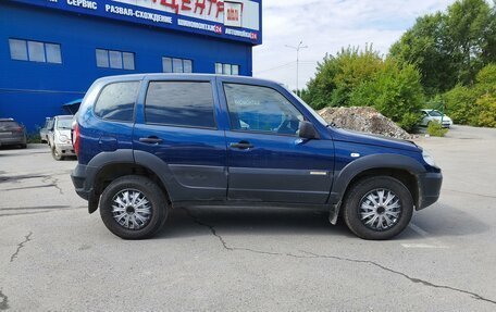 Chevrolet Niva I рестайлинг, 2016 год, 550 000 рублей, 4 фотография