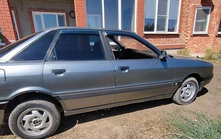 Audi 80, 1988 год, 147 000 рублей, 3 фотография