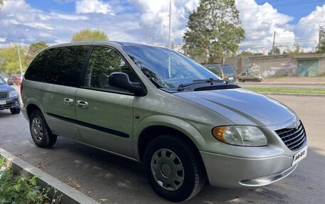 Chrysler Voyager IV, 2002 год, 510 000 рублей, 2 фотография