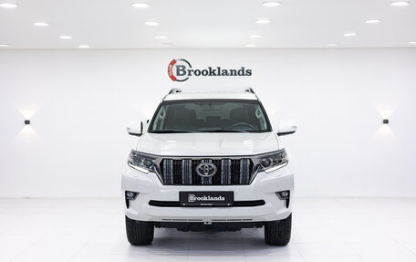 Toyota Land Cruiser Prado 150 рестайлинг 2, 2020 год, 7 290 000 рублей, 2 фотография