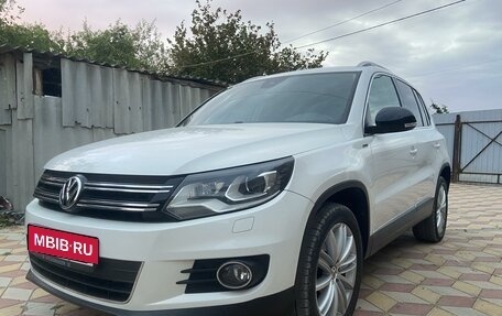 Volkswagen Tiguan I, 2013 год, 1 800 000 рублей, 4 фотография