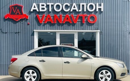 Chevrolet Cruze II, 2010 год, 790 000 рублей, 4 фотография