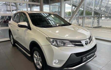 Toyota RAV4, 2013 год, 2 213 000 рублей, 3 фотография