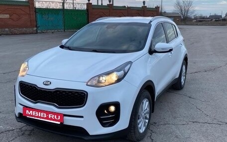 KIA Sportage IV рестайлинг, 2016 год, 2 300 000 рублей, 4 фотография