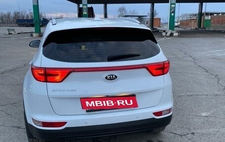 KIA Sportage IV рестайлинг, 2016 год, 2 300 000 рублей, 2 фотография