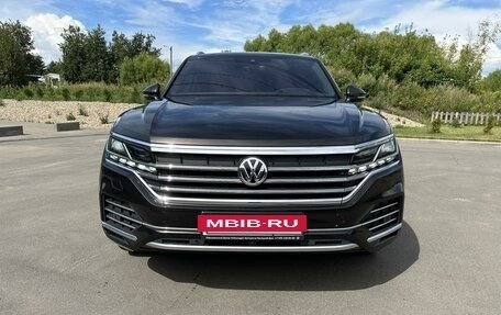 Volkswagen Touareg III, 2020 год, 6 500 000 рублей, 3 фотография