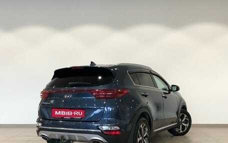 KIA Sportage IV рестайлинг, 2020 год, 2 529 000 рублей, 5 фотография