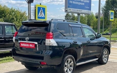 Toyota Land Cruiser Prado 150 рестайлинг 2, 2013 год, 3 150 000 рублей, 5 фотография