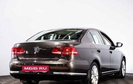 Volkswagen Passat B7, 2012 год, 1 090 000 рублей, 6 фотография