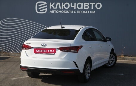 Hyundai Solaris II рестайлинг, 2021 год, 1 670 000 рублей, 2 фотография