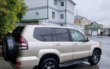 Toyota Land Cruiser Prado 120 рестайлинг, 2007 год, 2 200 000 рублей, 3 фотография