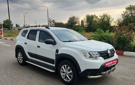 Renault Duster, 2021 год, 1 799 999 рублей, 2 фотография