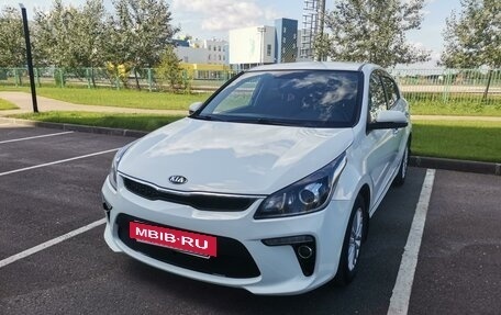 KIA Rio IV, 2019 год, 1 700 000 рублей, 2 фотография