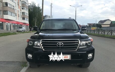 Toyota Land Cruiser 200, 2015 год, 4 550 000 рублей, 3 фотография