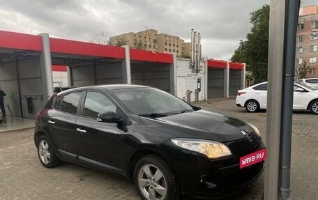 Renault Megane III, 2010 год, 800 000 рублей, 2 фотография