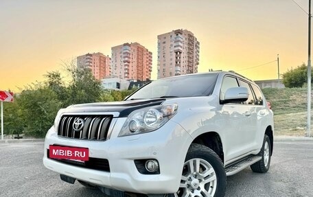 Toyota Land Cruiser Prado 150 рестайлинг 2, 2012 год, 3 000 000 рублей, 4 фотография