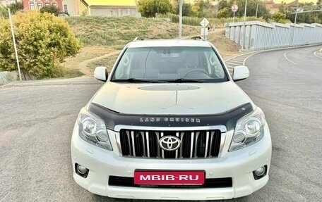 Toyota Land Cruiser Prado 150 рестайлинг 2, 2012 год, 3 000 000 рублей, 5 фотография