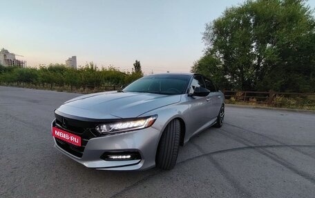 Honda Accord IX рестайлинг, 2018 год, 2 150 000 рублей, 2 фотография