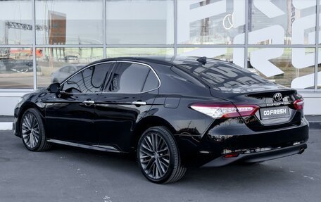 Toyota Camry, 2019 год, 3 499 000 рублей, 2 фотография