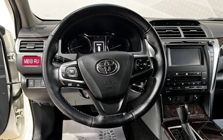 Toyota Camry, 2016 год, 2 399 000 рублей, 11 фотография