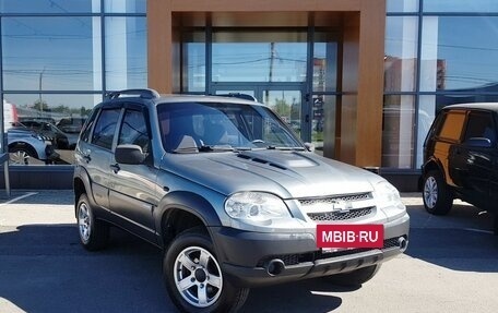 Chevrolet Niva I рестайлинг, 2011 год, 575 000 рублей, 3 фотография