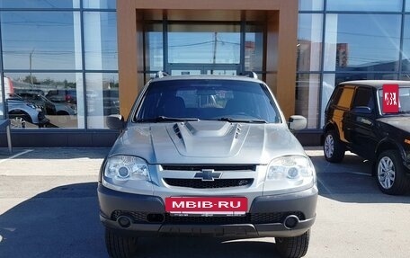 Chevrolet Niva I рестайлинг, 2011 год, 575 000 рублей, 2 фотография