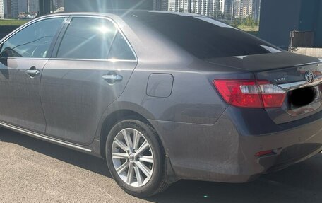 Toyota Camry, 2013 год, 2 200 000 рублей, 3 фотография