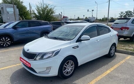 KIA Rio III рестайлинг, 2013 год, 910 000 рублей, 1 фотография