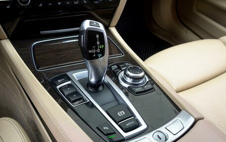 BMW 7 серия, 2013 год, 2 470 000 рублей, 15 фотография