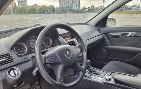 Mercedes-Benz C-Класс, 2010 год, 1 050 000 рублей, 10 фотография