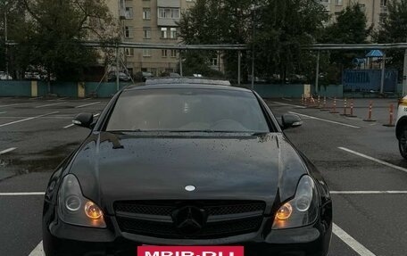 Mercedes-Benz CLS, 2005 год, 1 400 000 рублей, 3 фотография