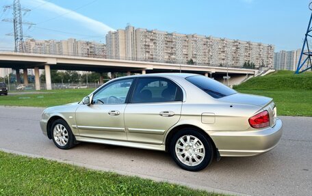 Hyundai Sonata IV рестайлинг, 2004 год, 395 000 рублей, 7 фотография