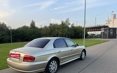 Hyundai Sonata IV рестайлинг, 2004 год, 395 000 рублей, 4 фотография