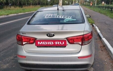 KIA Rio III рестайлинг, 2016 год, 900 000 рублей, 3 фотография