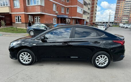 Hyundai Solaris II рестайлинг, 2021 год, 1 850 000 рублей, 8 фотография