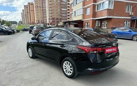 Hyundai Solaris II рестайлинг, 2021 год, 1 850 000 рублей, 7 фотография