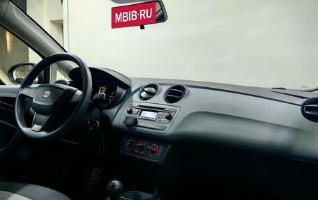 SEAT Ibiza IV рестайлинг 2, 2013 год, 676 000 рублей, 12 фотография