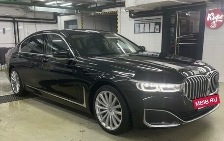 BMW 7 серия, 2019 год, 6 500 000 рублей, 3 фотография