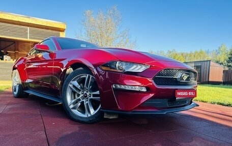 Ford Mustang VI рестайлинг, 2018 год, 3 550 000 рублей, 1 фотография