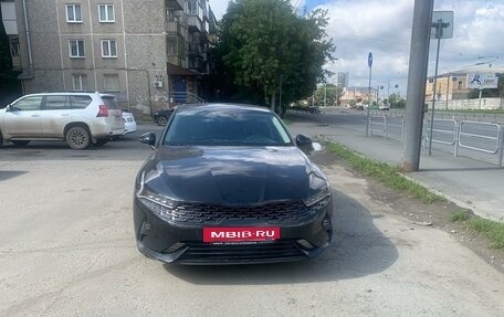 KIA K5, 2021 год, 2 600 000 рублей, 8 фотография