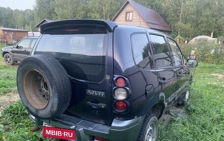 Chevrolet Niva I рестайлинг, 2005 год, 250 000 рублей, 4 фотография