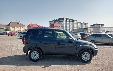 Chevrolet Niva I рестайлинг, 2019 год, 960 000 рублей, 6 фотография