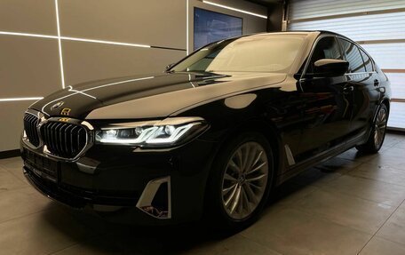 BMW 5 серия, 2021 год, 5 450 000 рублей, 1 фотография