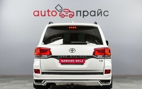 Toyota Land Cruiser 200, 2015 год, 5 999 000 рублей, 6 фотография